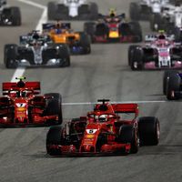 Sakhir, el desierto nocturno en el que Fernando Alonso reinó tres veces y Pedro de la Rosa sigue siendo el más rápido 