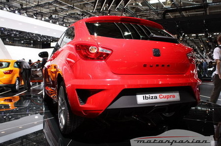 Seat en el Salón de París: Ibiza Cupra y Exeo