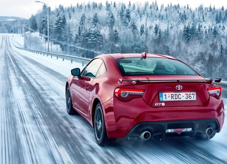 Toyota Gt86 2017 1600 34
