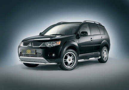 Cobra Technology & Lifestyle personaliza el Mitsubishi Outlander