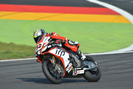 El Milwaukee Aprilia confirma a Lorenzo Savadori como compañero de Eugene Laverty en 2017
