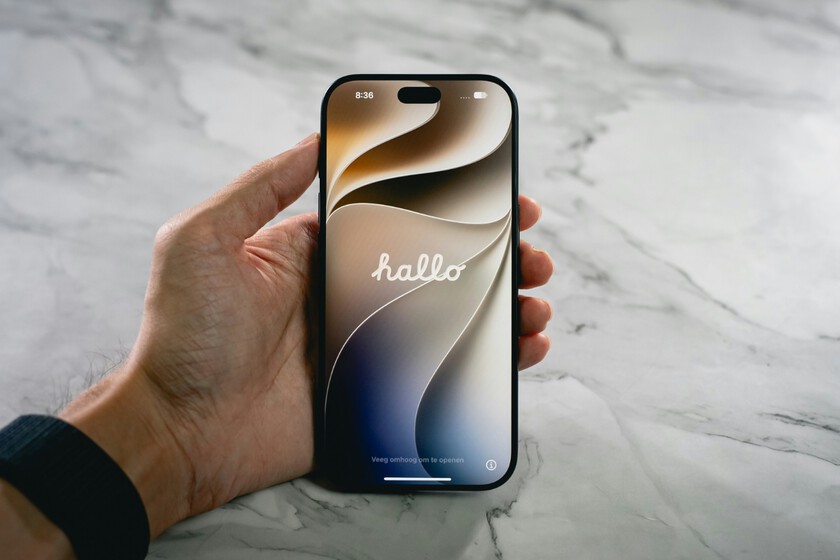 8 trucos para manejar un iPhone de gran tamaño con una sola mano