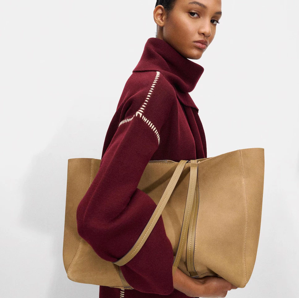 Bolso de hombro estilo shopper de piel con cierre imantado y neceser extraíble Parfois