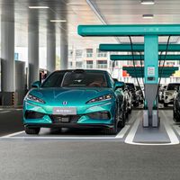 EEUU ya instala cargadores de 1 MW para sus eléctricos, pero Europa tiene algo mejor: coches preparados para aprovecharlos