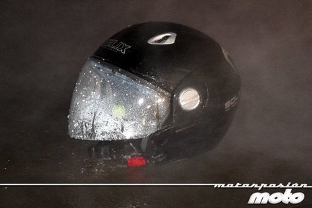 Prueba de agua del manos libres de moto