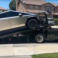 Tesla retira miles de Cybertruck por otro problema con el acelerador. Y con esta van seis llamadas en un año desde que empezó a venderse