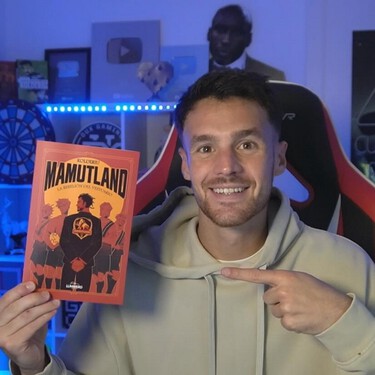 Kolderiu presenta 'Mamutland': una novela con más curvas y tan alocada como sus directos donde combina el caos y los giros inesperados del fútbol