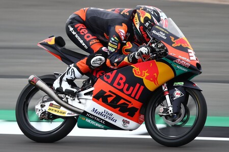 Acosta Silverstone Moto3 2021