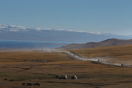 Ruta de la seda Land Rover Range Rover Hybrid 2013