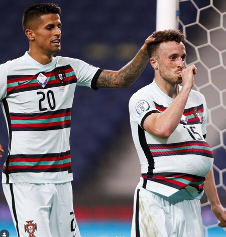 Captura De Pantalla 3 7 2025 132840 Www Instagram Com