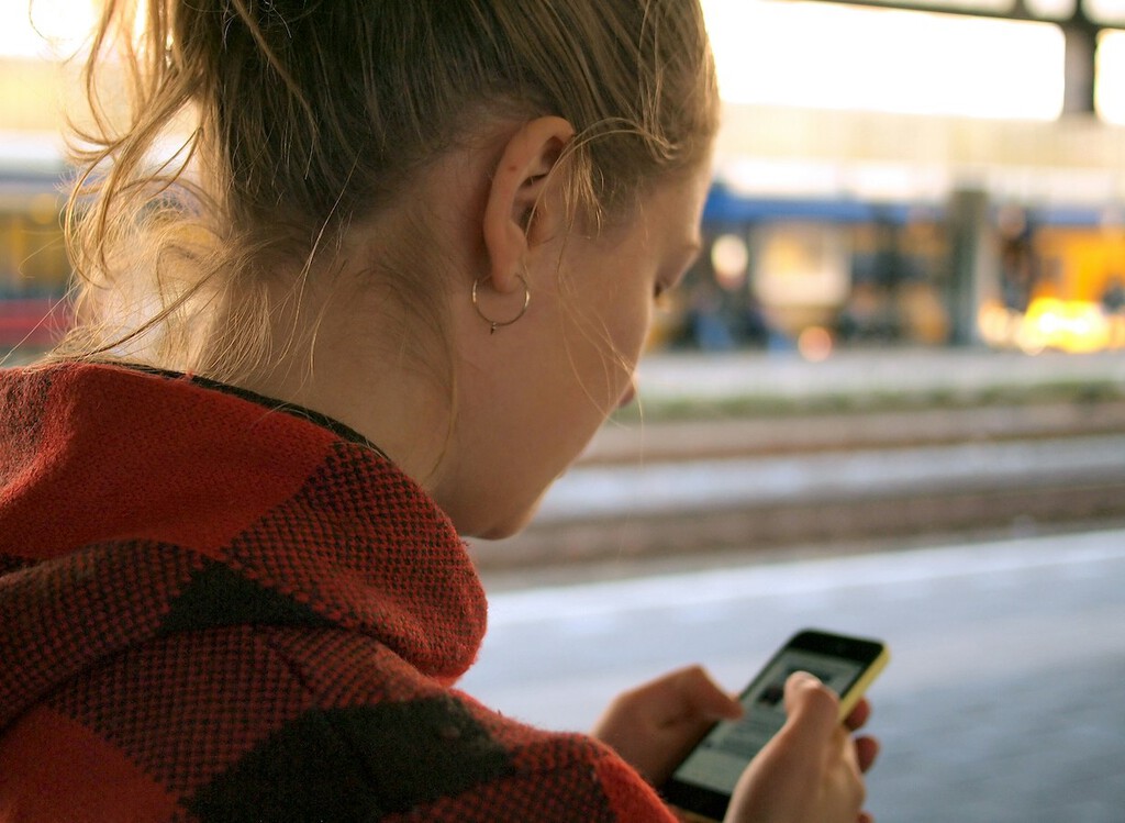 Ni TikTok ni Instagram hasta los 16 años: España subirá en dos años la edad mínima para registrarse en redes sociales