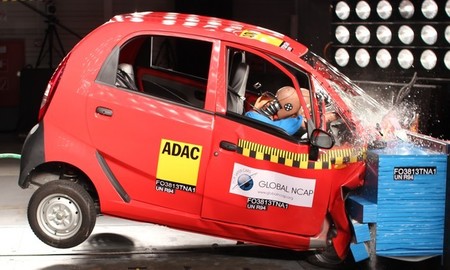 Tata Nano indio