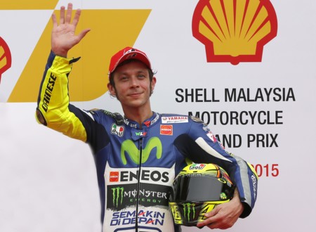Valentino Rossi sí saldrá último, el TAS mantiene la sanción