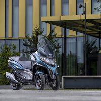 El mercado de la moto resiste el verano: se venden más motos grandes y eléctricas, pero menos utilitarias
