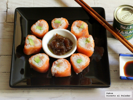 Makis de salmón con aguacate y bonito en salazón. Receta de Navidad