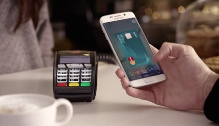 Samsung y Google responden por fin a Apple Pay. Así es como contraatacan