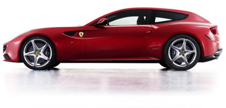 El Rey le 'regala' un Ferrari FF a la Administración General del Estado
