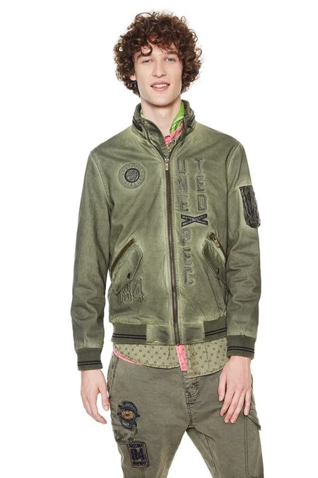 Cazadorahombredesigual3