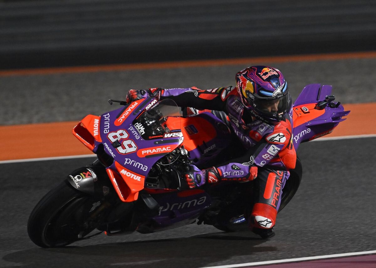 Jorge Martín demuestra que 2023 no fue casualidad pero las Ducati se llevan un susto en el sprint de Losail