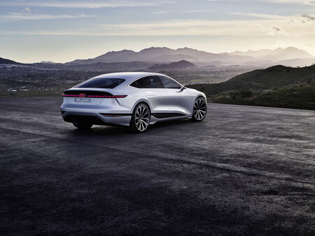 Audi A6 Etron Concept 13