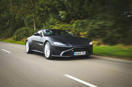Aston Martin Vantage Roadster 2020 se deja ver previo a su lanzamiento