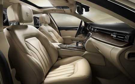 Maserati Quattroporte 2013 interior