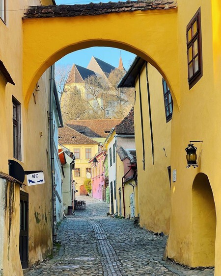 Ciudad Medieval Destinos Desconocidos Europa Viajes