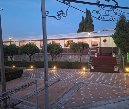 Restaurante en un vagón de tren