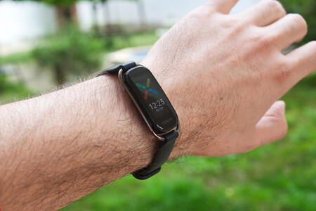 OPPO tiene una excelente rival de la Xiaomi Mi Band y está rebajada hasta el límite: la OPPO Band Style por muy poco