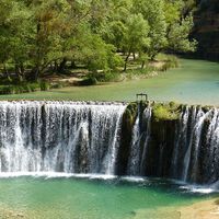 Una joya turquesa en Huesca: la piscina natural en plena naturaleza que parece sacada del Caribe 