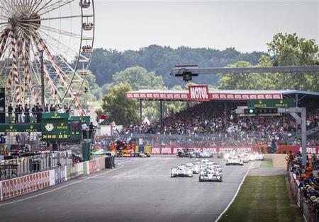 24 horas de Le Mans 2014: La lluvia marca las dos primeras horas de carrera