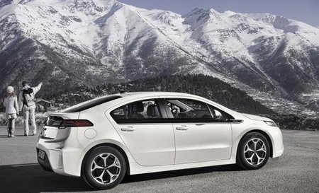 Opel-Ampera-4