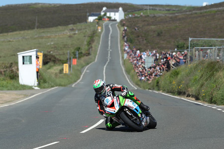 James Hillier Supersport 2 Tt Isla De Man 2018