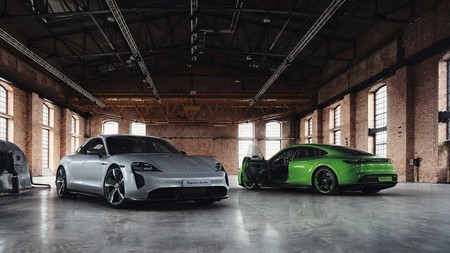 Porsche Taycan estrena Carbon SportDesign Package: fibra de carbono al gusto