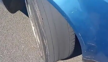 Pillan a un conductor haciendo eses y con neumáticos lisos, da positivo en todas las drogas y alega que iba "mirando los árboles"