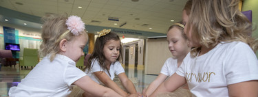 Las preciosas fotografías de cuatro niñas que lucharon y vencieron juntas al cáncer