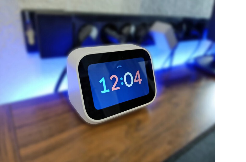 El despertador inteligente de Xiaomi con Assistant está tirado de precio: por menos de 20 euros en MediaMarkt