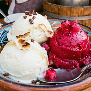 Oaxaca llega a CDMX: dónde comer la auténtica nieve de leche quemada (y otros manjares) este marzo