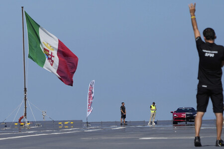 Ferrari Record Portaaviones 3