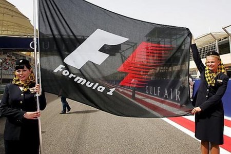 La FIA y la FOM "abren el puño" de cara a 2010