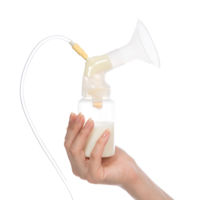 Ojo a leche materna que se vende por Internet: a veces la mezclan con leche de vaca