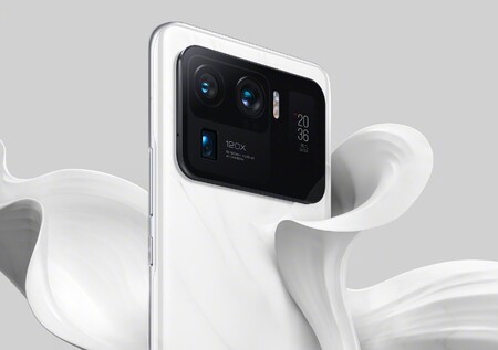 Xiaomi Mi 11 Ultra: un gigantesco módulo de cámara pegado a una bestia de gama alta