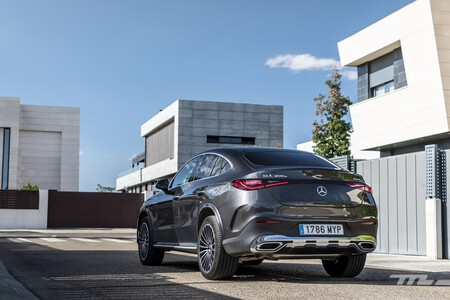 Mercedes Benz Glc 300 E 2025 014