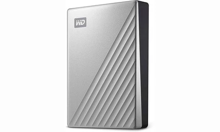 Precio mínimo en Amazon para el WD My Passport Ultra, un disco duro con acabado en metal, 5 TB de capacidad y puerto USB-C por sólo 108,95 euros