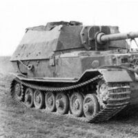 Ferdinand Porsche intentó hacer un tanque para Alemania en la Segunda Guerra Mundial. Fue un tremendo desastre 