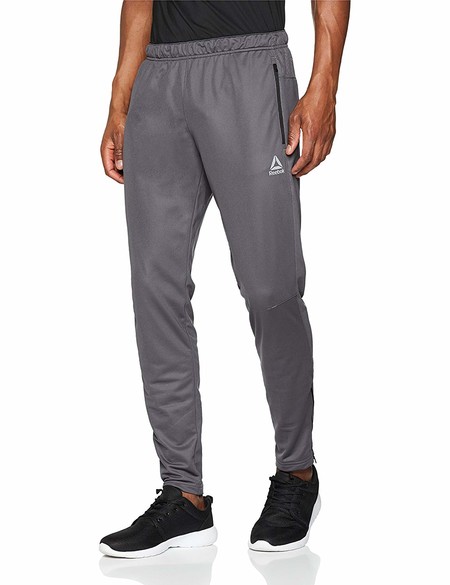 ¿Necesitas un pantalón de chándal? En Amazon tenemos el Reebok Wor SL Trckstr desde 13,48 euros