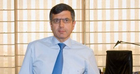 El presidente de Vodafone arremete contra las administraciones públicas y su afán recaudatorio