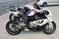 La BMW S1000RR se mide a sí misma en campeonato.
