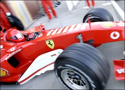 Valentino Rossi quiere volver a subirse a un Ferrari