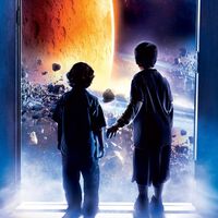 Siempre se nos olvida que Jumanji tuvo un 'spin-off' de ciencia ficción que dirigió una estrella de Marvel y Star Wars. Zathura: A Space Adventure mereció más cariño